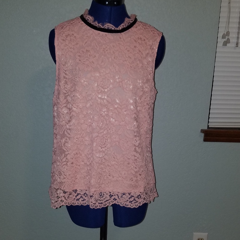 7th Avenue New York & Company lace top